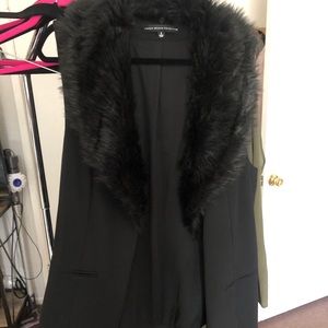 Torrid black vest size 3